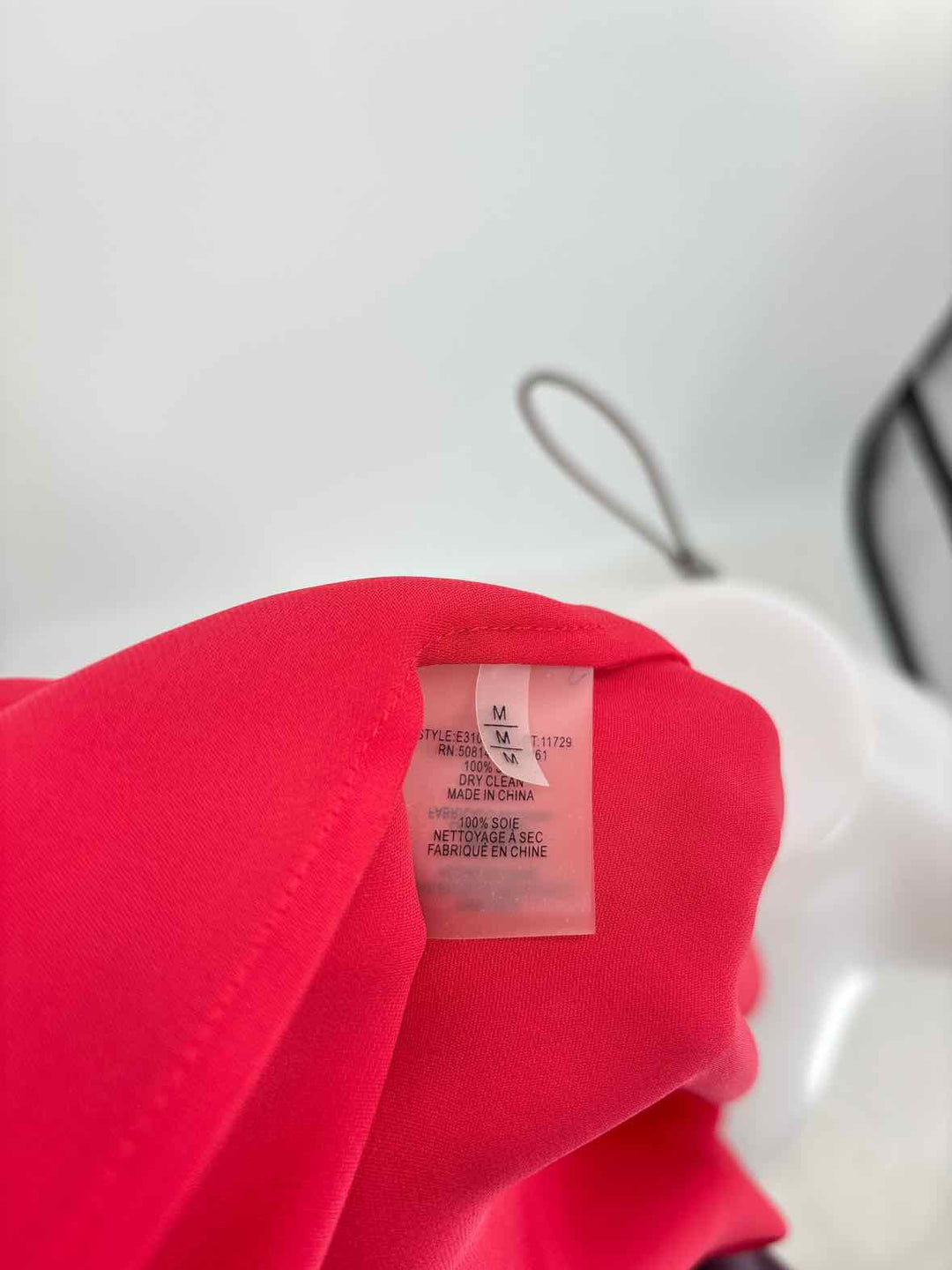 Size M TAHARI Peach Shirt