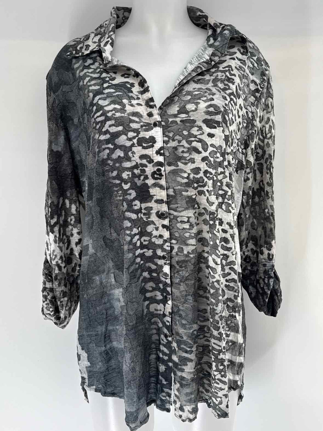 Size XXL Gray Shirt