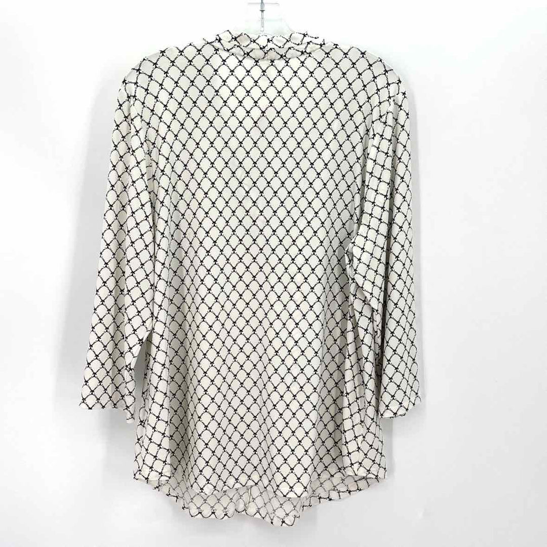 Size XL CHARTER CLUB Ivory Shirt