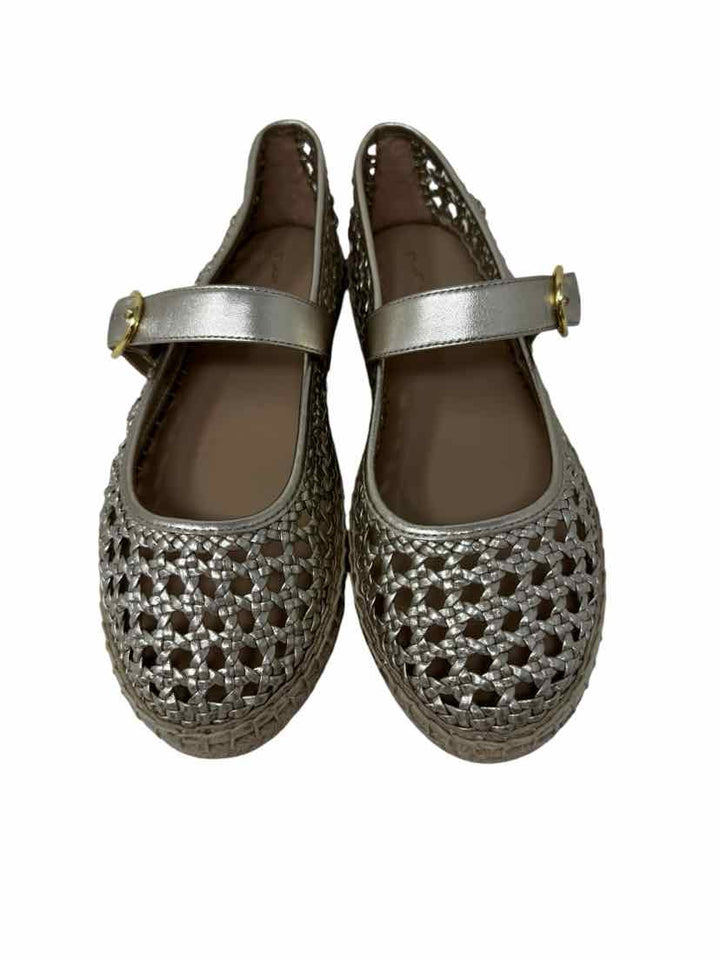 Shoe Size 8 Stuart Weitzman Gold Flats