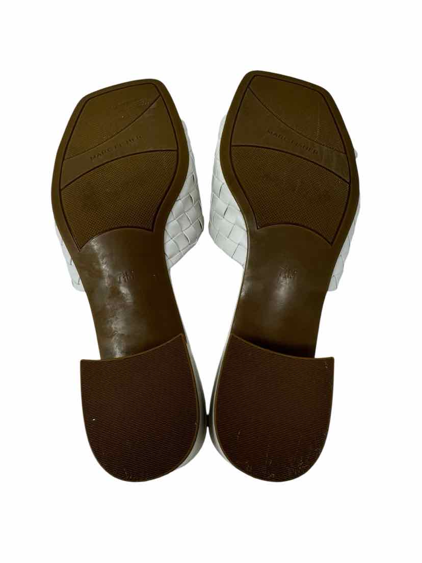Shoe Size 7.5 MARC FISHER Cream Sandals