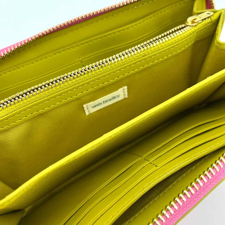 VERA BRADLEY Wallet