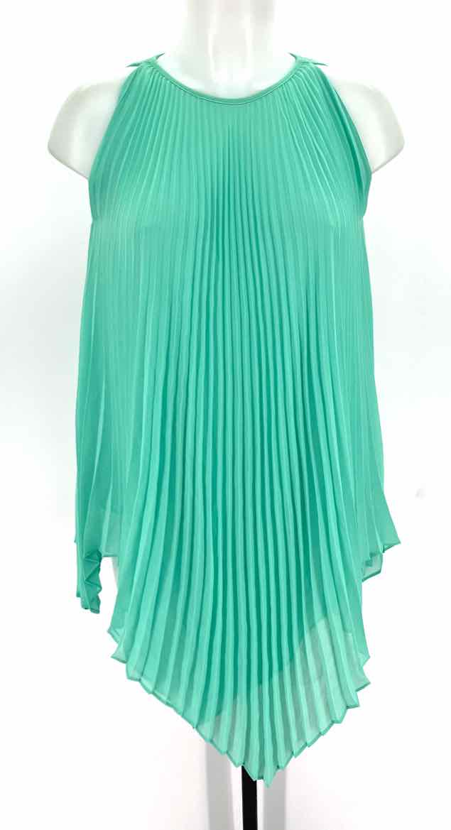 Size XS MAX STUDIO Green Shirt