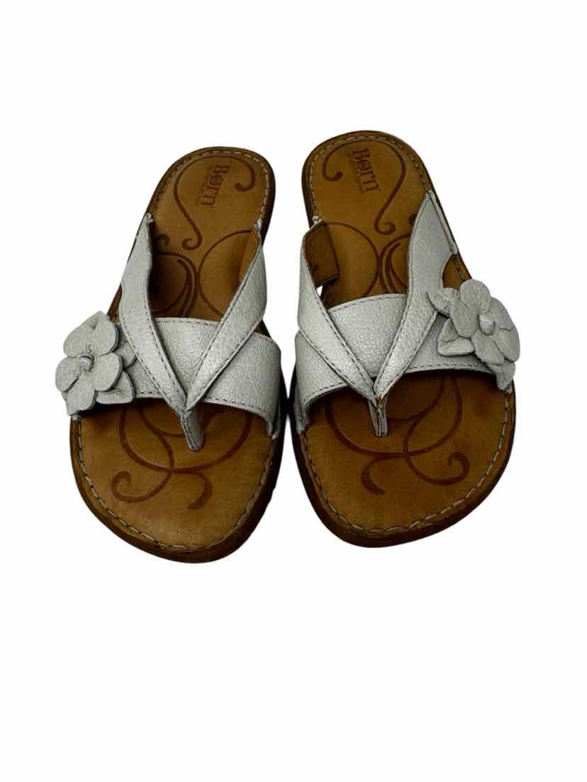Shoe Size 6 Born Tan Leather Sandals
