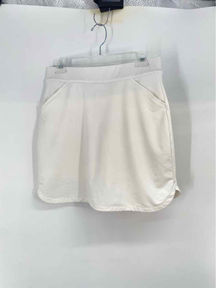 Size M Peter Millar White Skirt