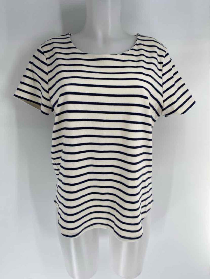Size L Navy Shirt