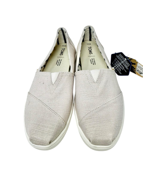 Shoe Size 9.5 Toms Tan Canvas Flats