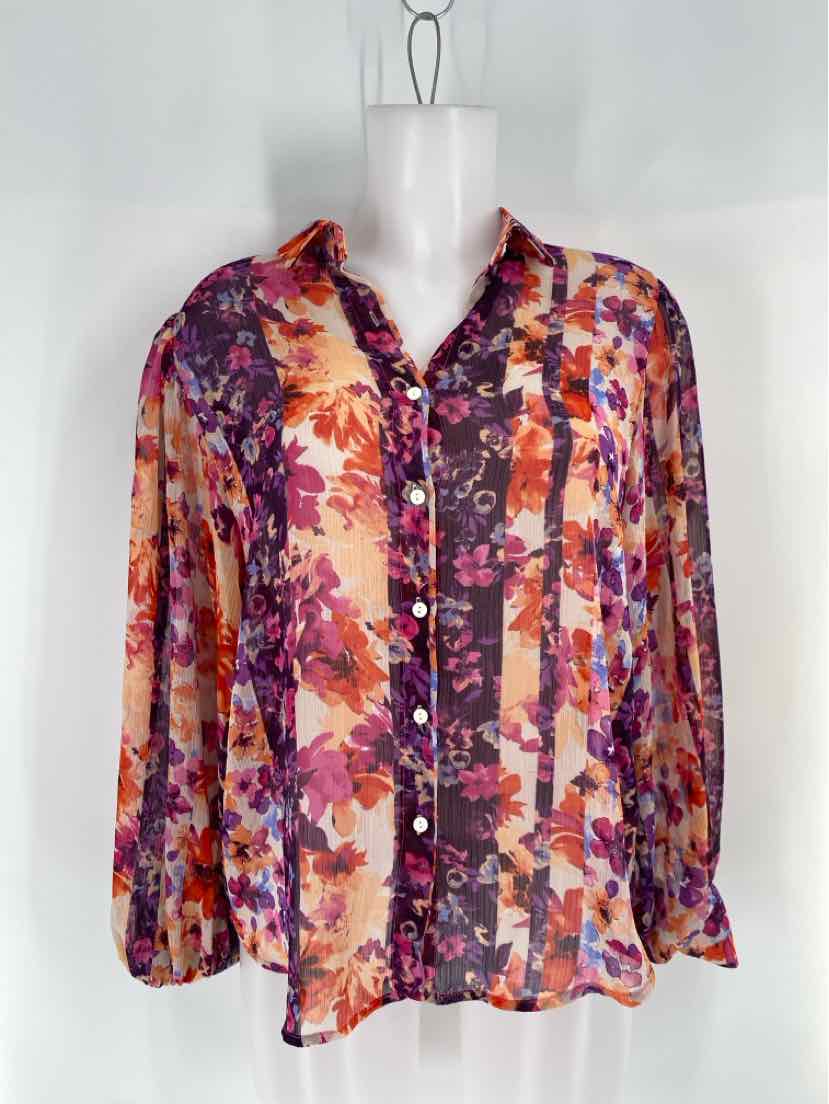 Size L Multi-Color Shirt