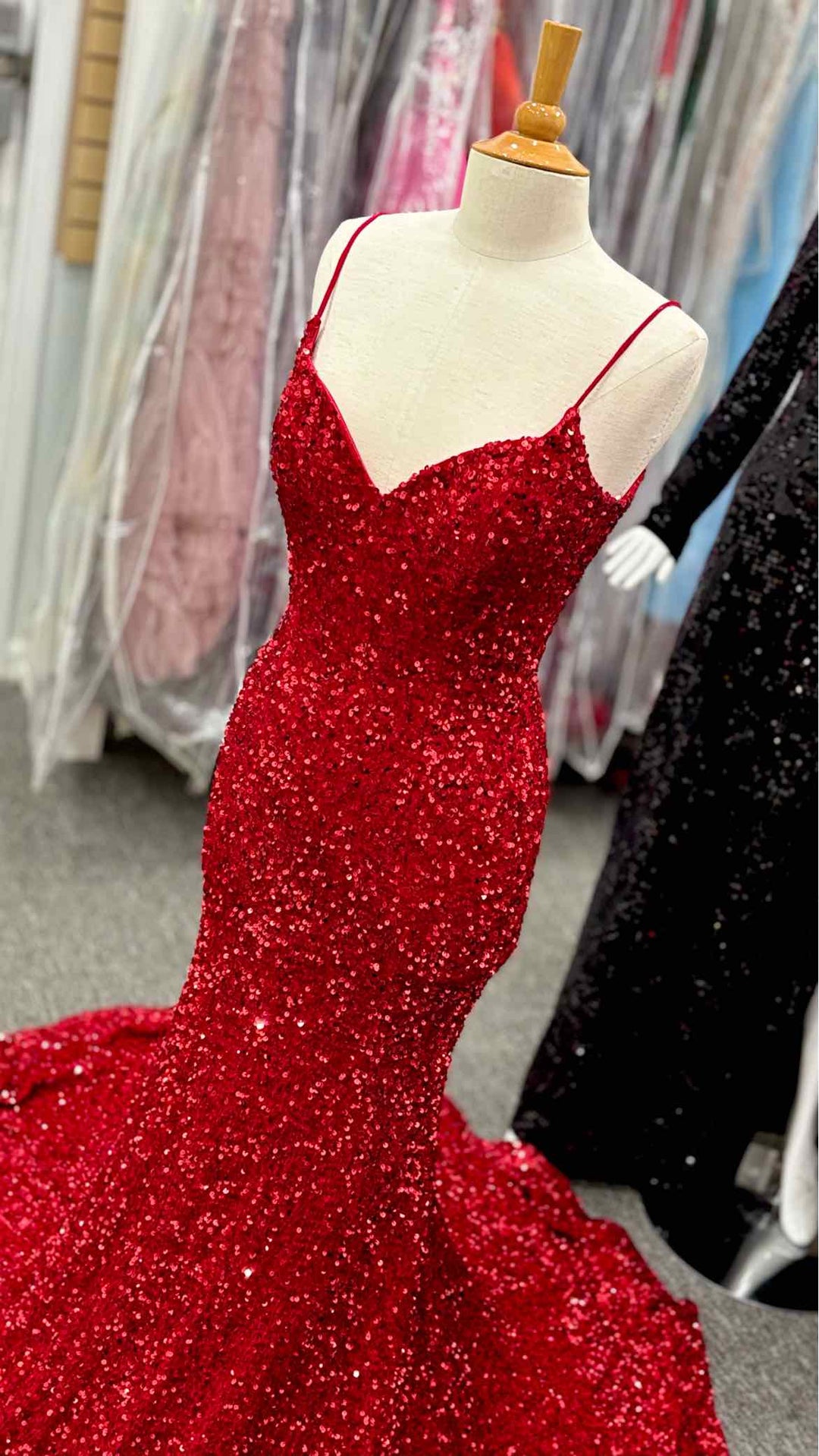 Size 6 Red PROM