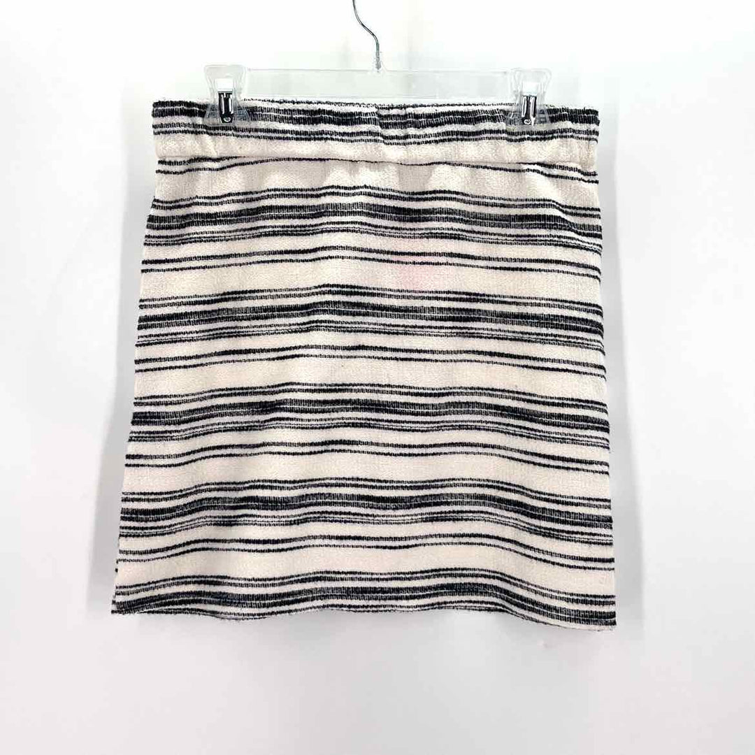 Size M LOFT White Print Skirt