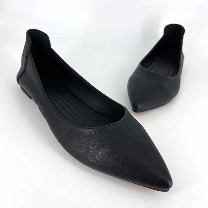 Shoe Size 9.5 Black Faux Leather Flats