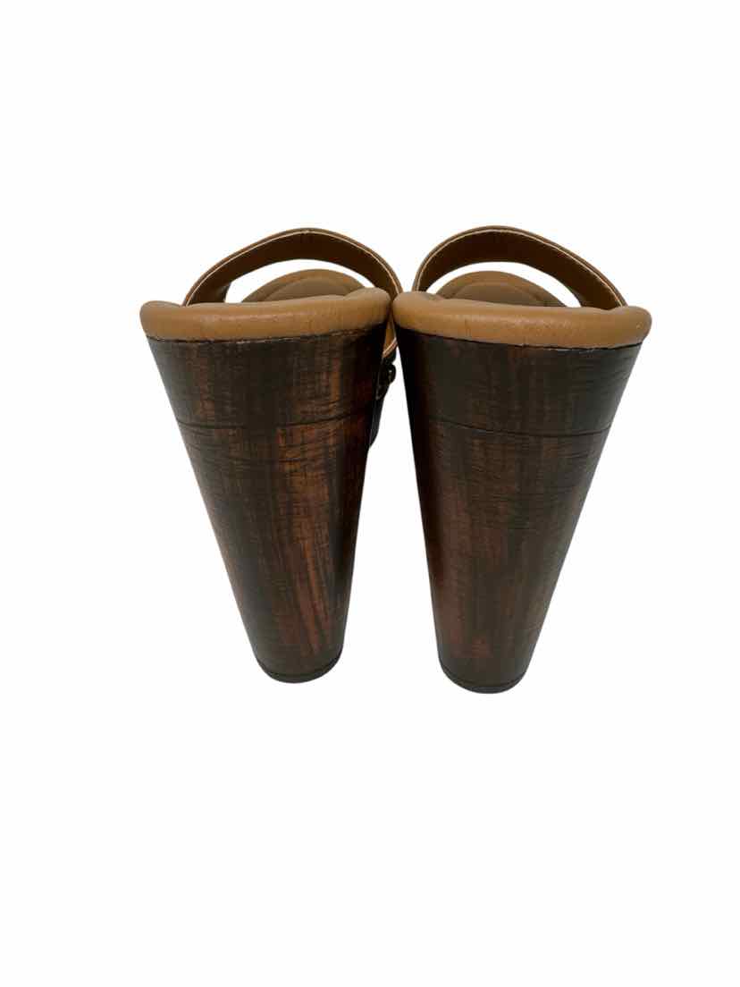 Shoe Size 6.5 Tan Sandals
