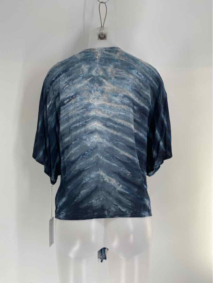 Size L Young Fabulous & Broke Blue Shirt