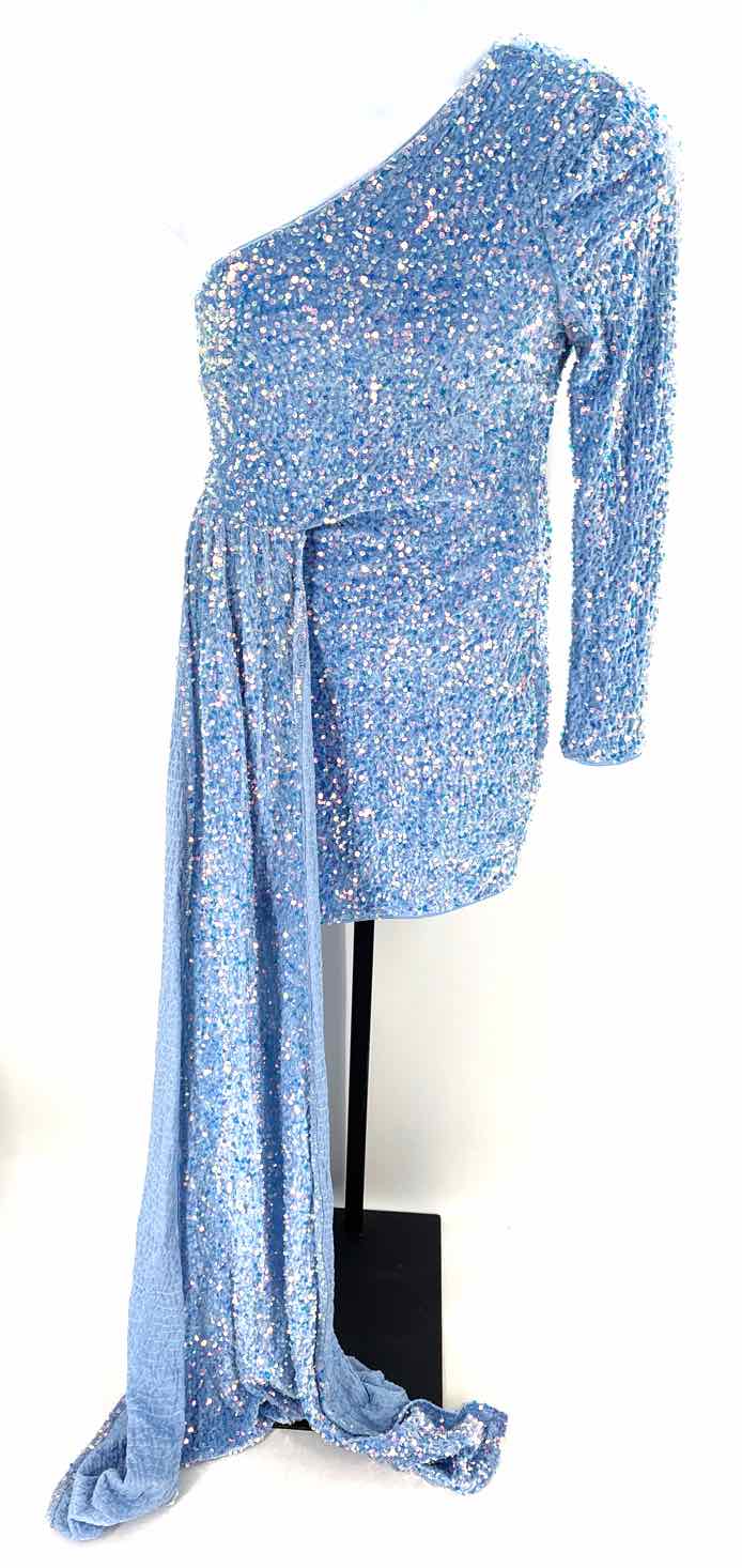 Size L Light Blue Dress