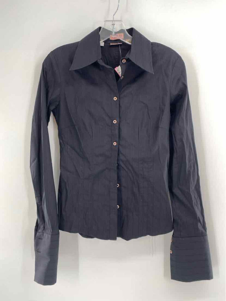 Size 6 Black Shirt
