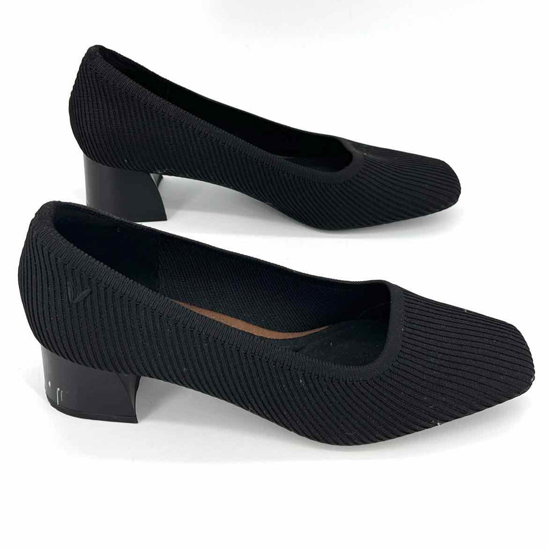 Shoe Size 39.5 VIVAIA Black Pumps