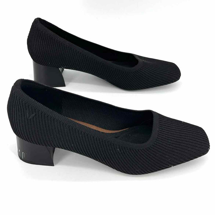 Shoe Size 39.5 VIVAIA Black Pumps