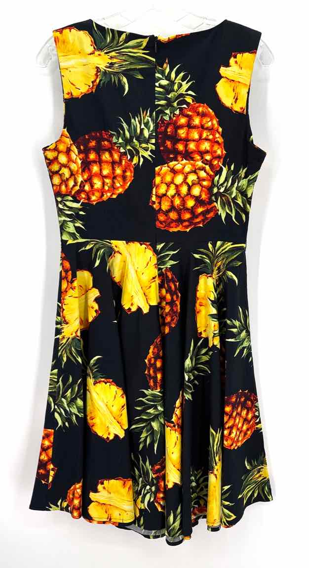 Size M Black Print Dress