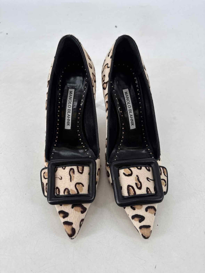 Shoe Size 35 MANOLO BLAHNIK Cream Pumps