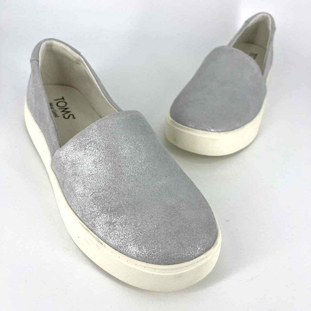 Shoe Size 8 Toms Silver Canvas Sneakers