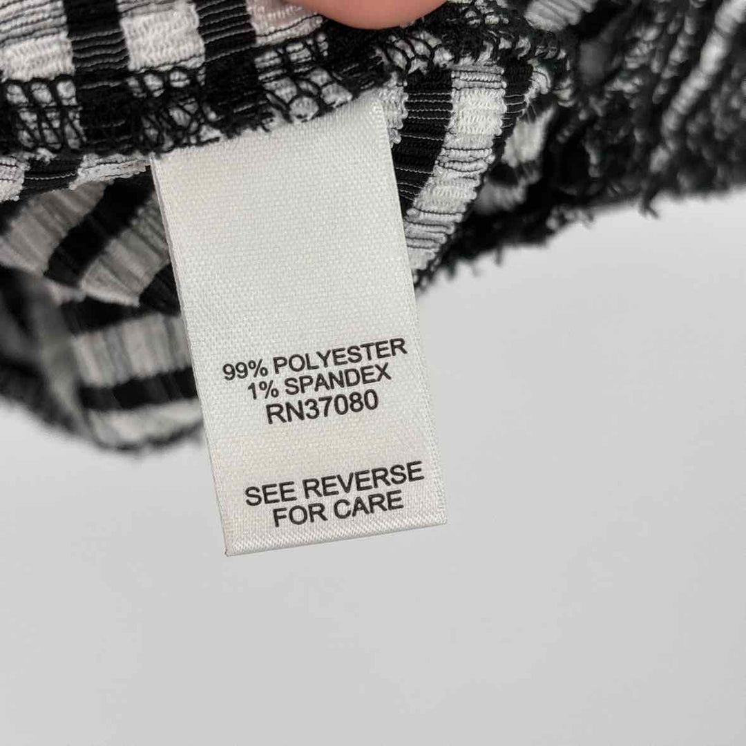 Size XL EST. 1946 Multi-Color Shirt