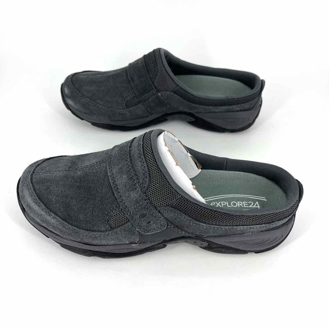 Shoe Size 6 EASY SPIRIT Gray Flats
