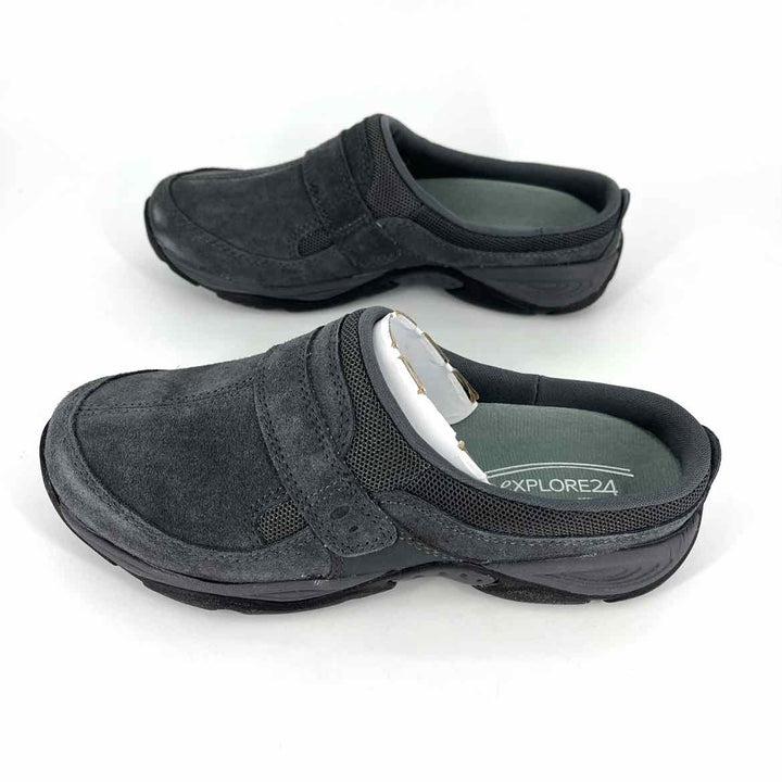 Shoe Size 6 EASY SPIRIT Gray Flats