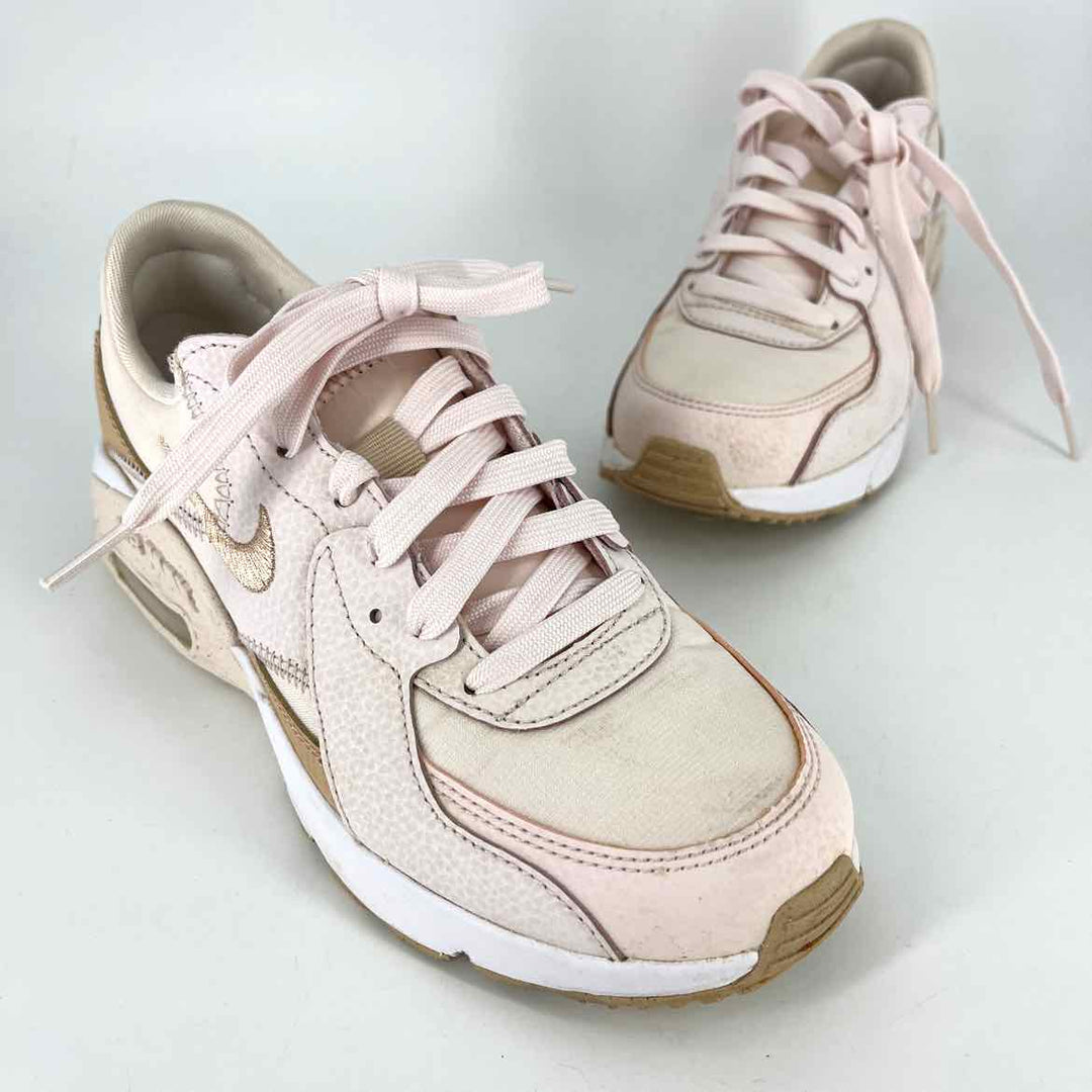 Shoe Size 6.5 Nike Pink Sneakers