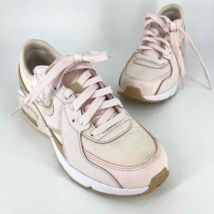 Shoe Size 6.5 Nike Pink Sneakers