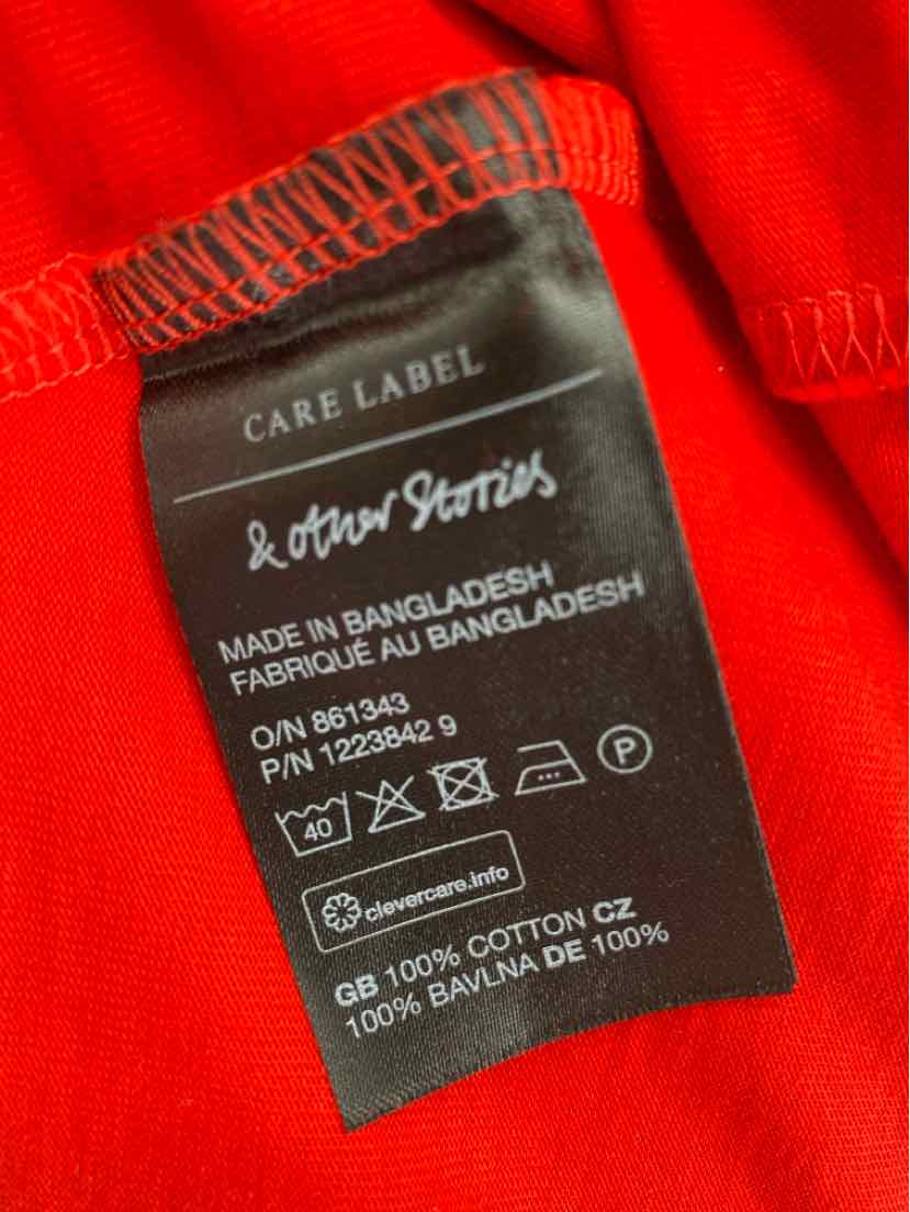 Size M Red Dress