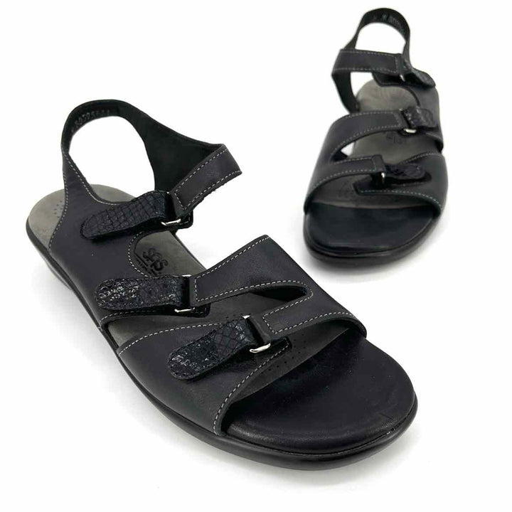 Shoe Size 9 SAS Black Leather Wedge
