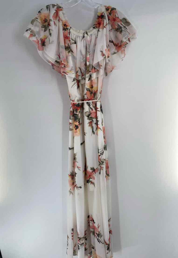 Size XXS White House Black Market Cream Dress