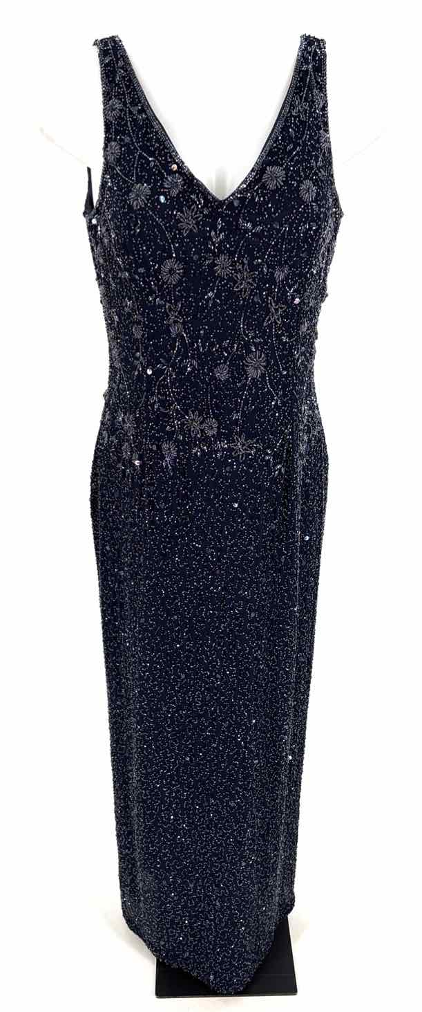 Size 14 Navy PROM