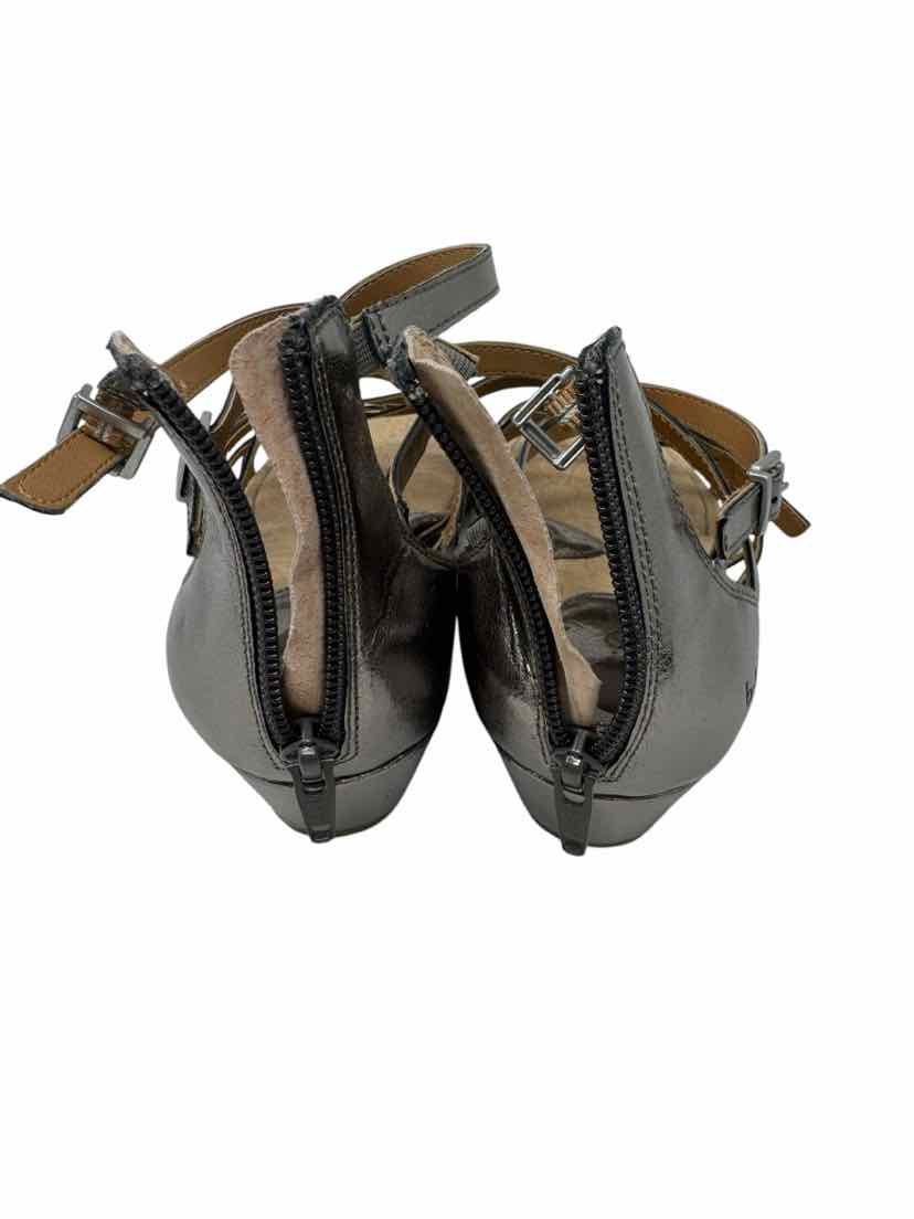 Shoe Size 10 Born Silver Leather Sandals