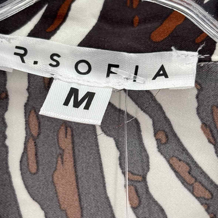 Size M Brown Print Shirt