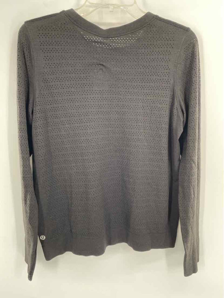 Size M Lululemon Black Shirt