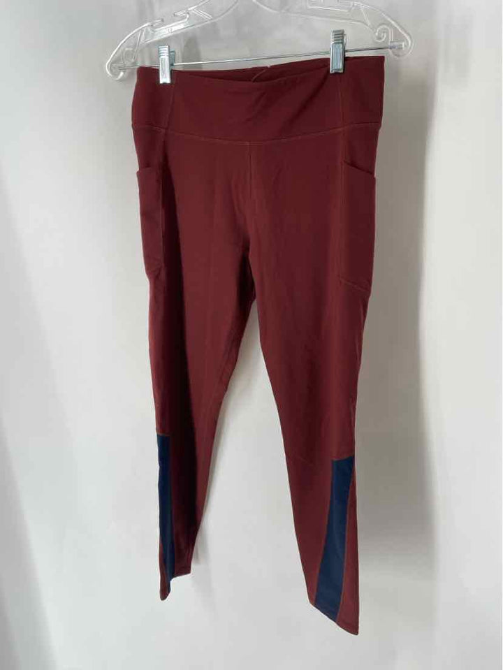 Size M TUCKERNUCK Burgundy Pants