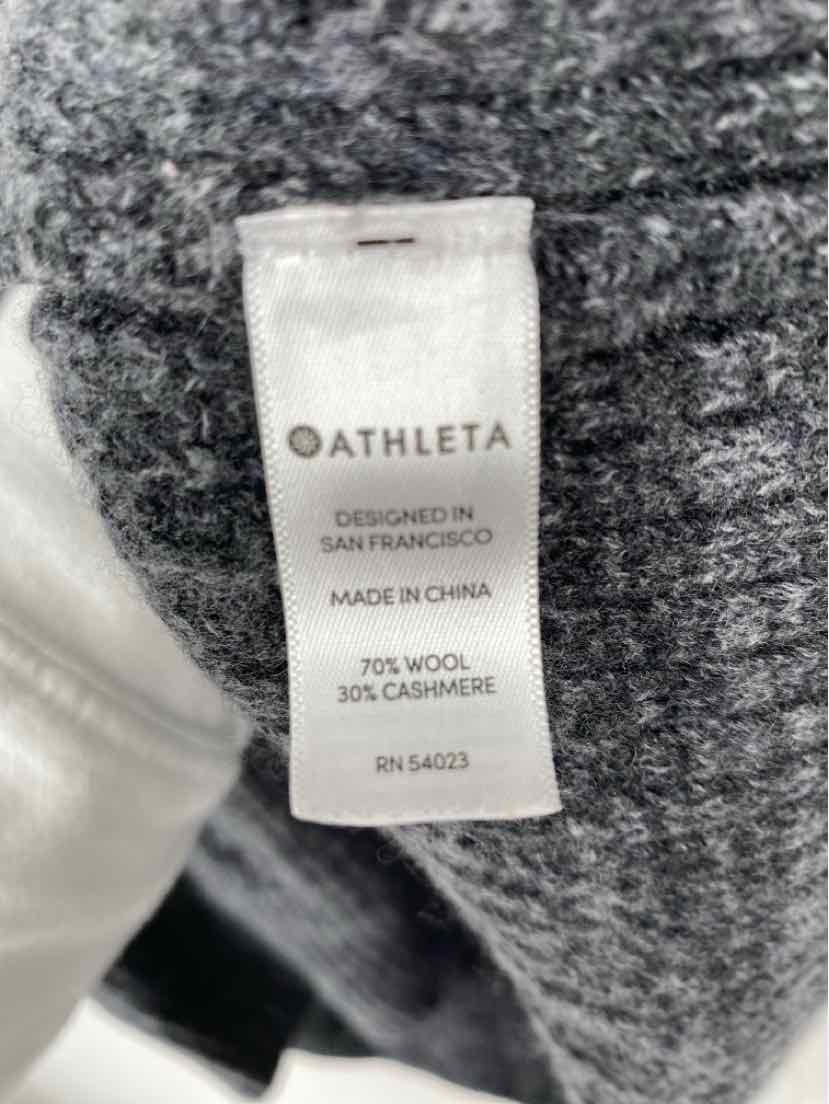 Size S Athleta Gray Sweater