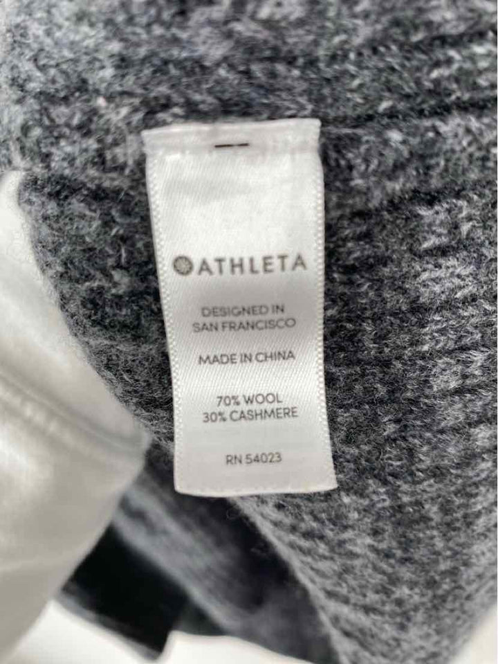 Size S Athleta Gray Sweater