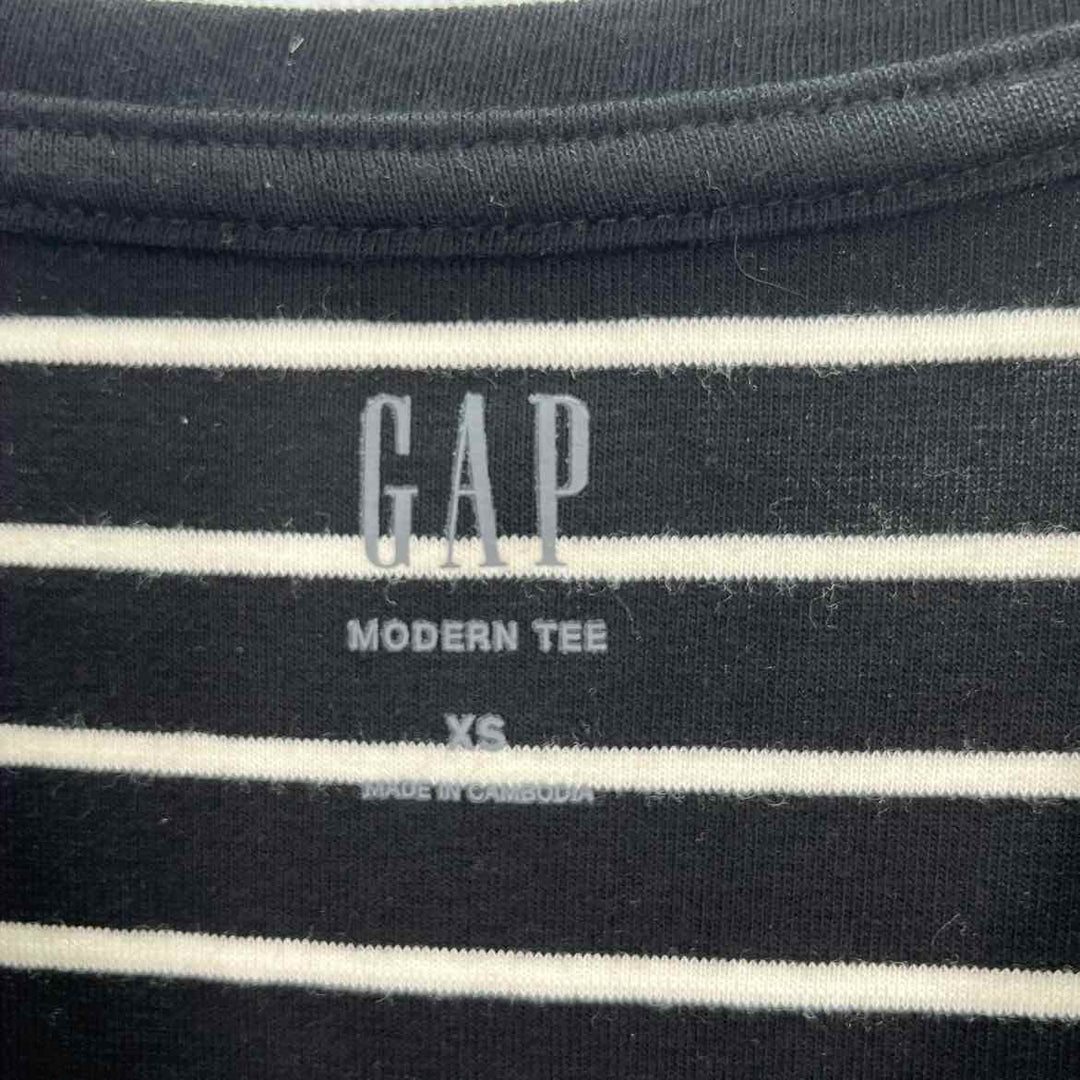 Size XS GAP Black Shirt