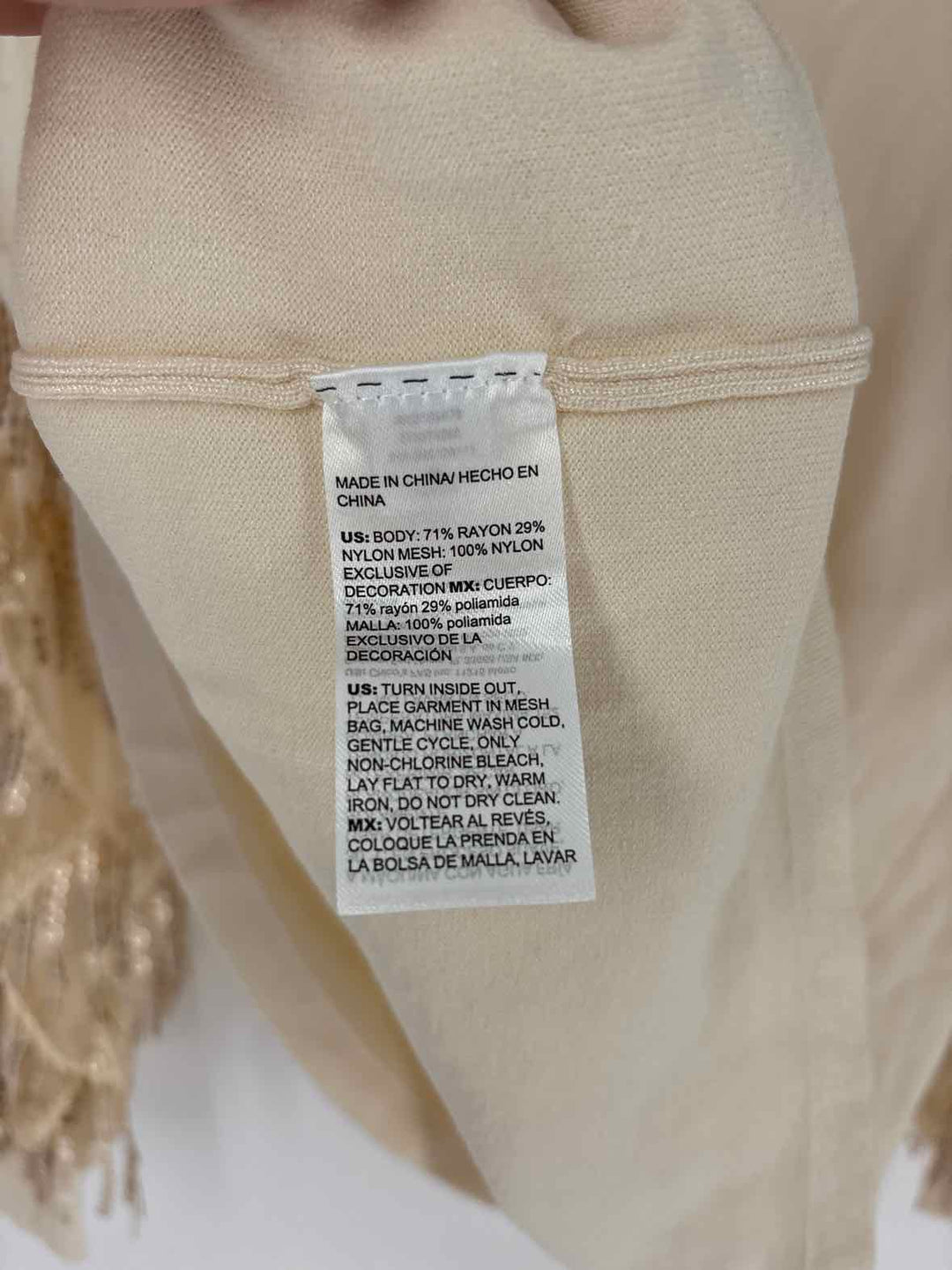 Size M Chico's Ivory Sweater