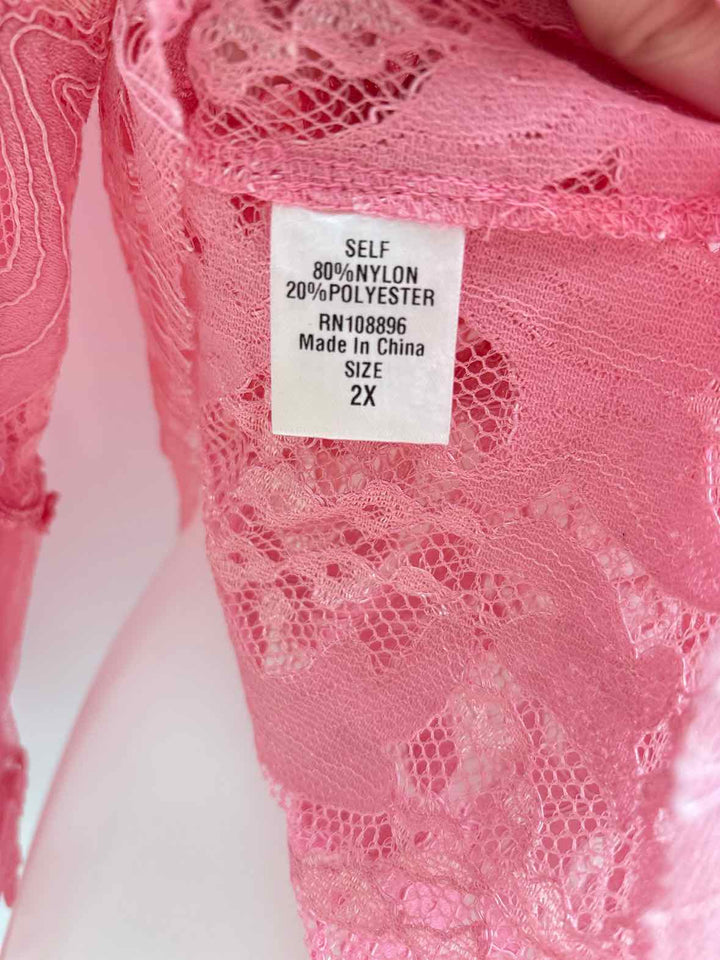 Size 2X Pink Shirt