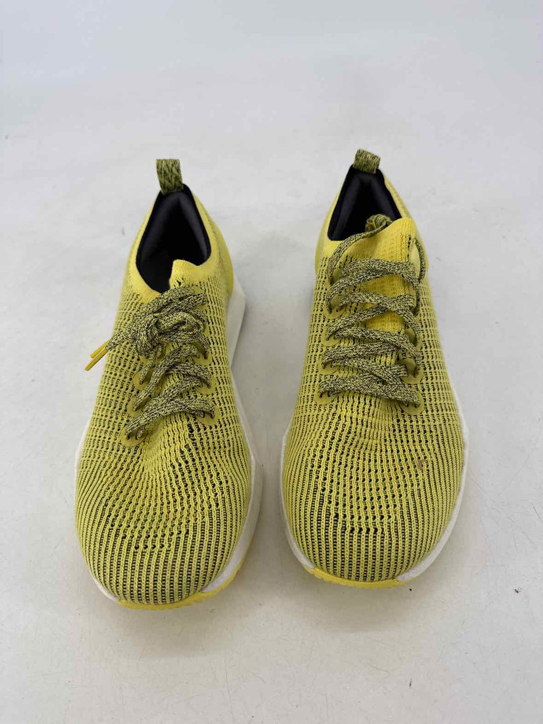 Shoe Size 9.5 ALL BIRDS Yellow Sneakers