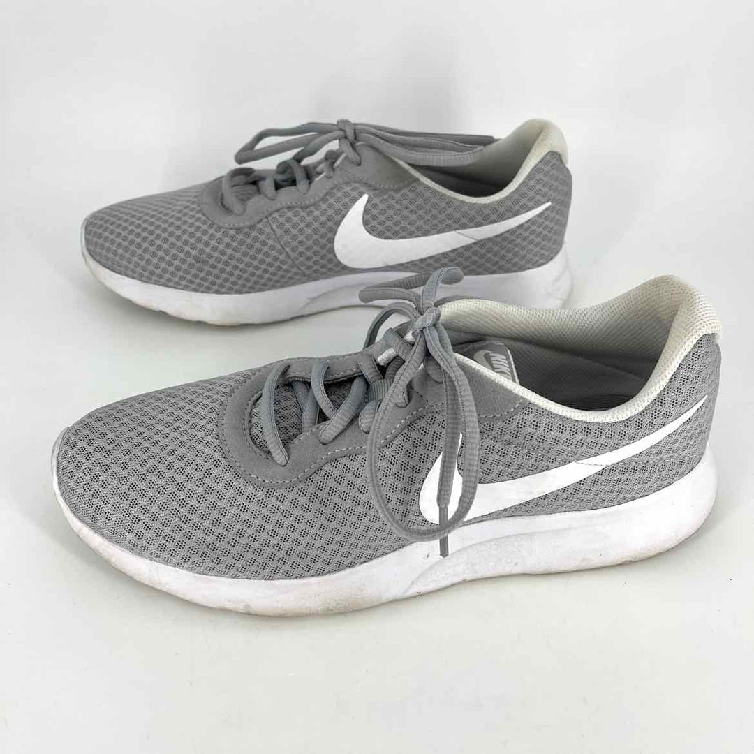Shoe Size 10 Nike Gray Sneakers