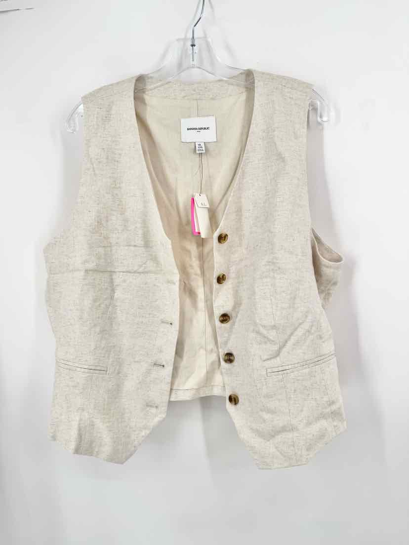 Size XL Banana Republic TAN PRINT Vest