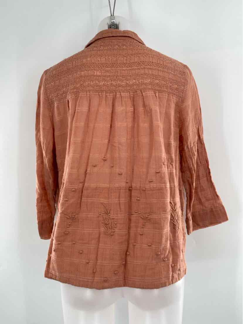 Size 4 Anthropologie Tan Shirt