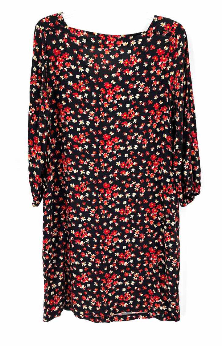 Size M GAP Black Dress