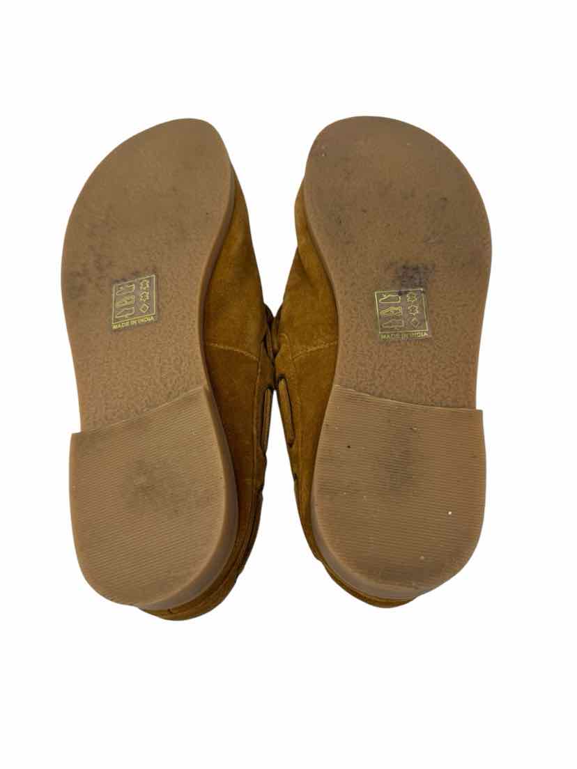 Shoe Size 9 FREE PEOPLE Tan Suede Flats