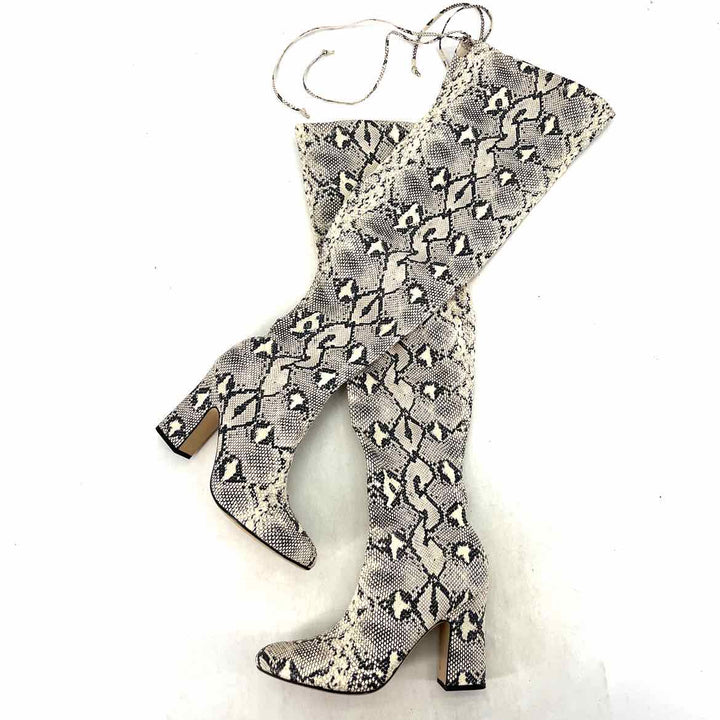 Shoe Size 9 UNISA Beige Boots