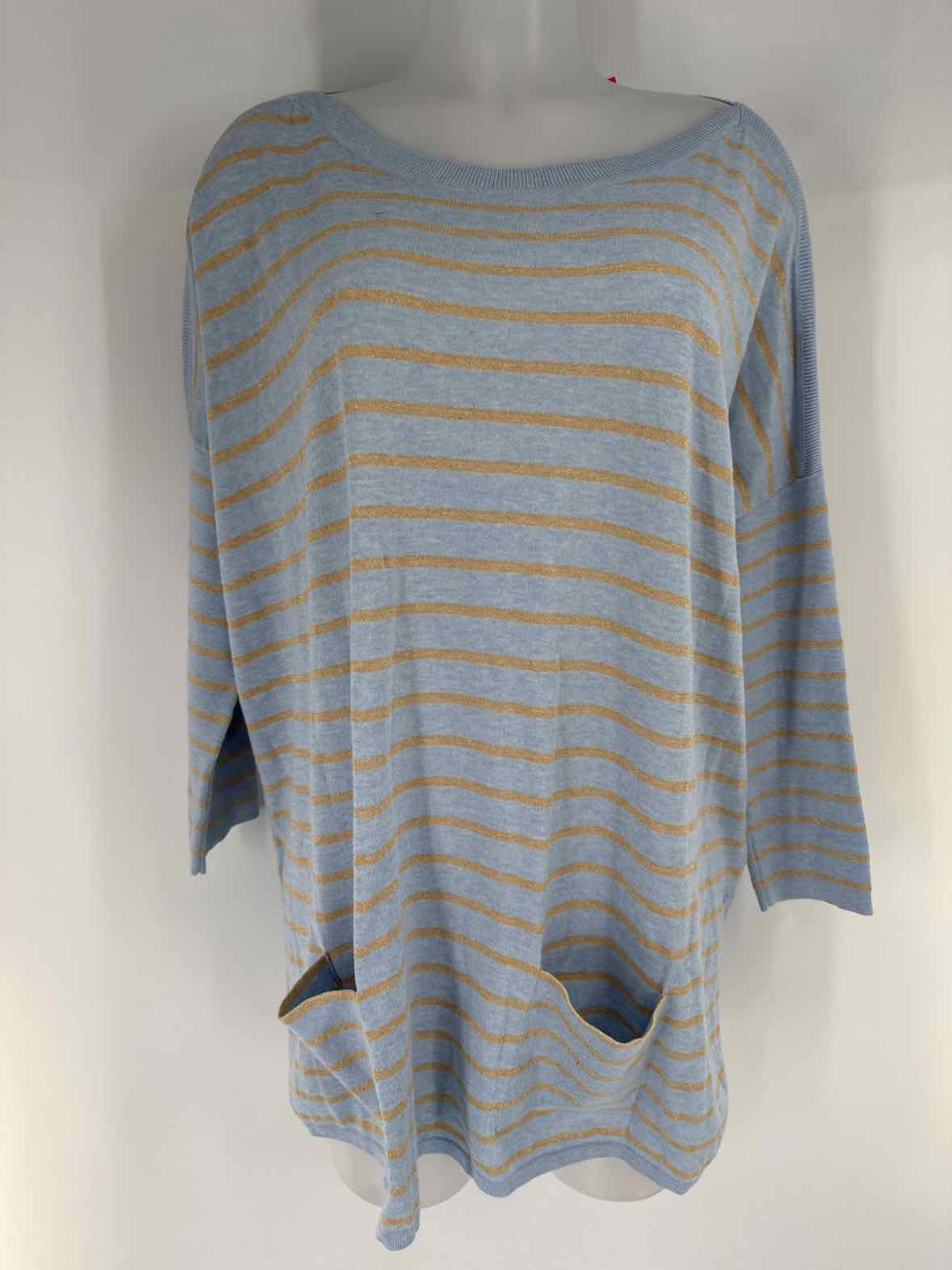 Size M Lilly Pulitzer Blue Sweater